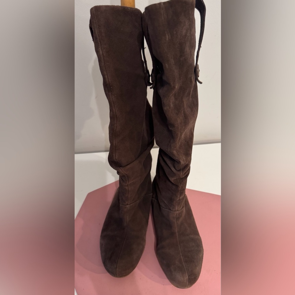 Ugg Brown Suede Knee-High Boots size 10